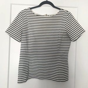 Banana Republic B&W Striped T-Shirt 10P